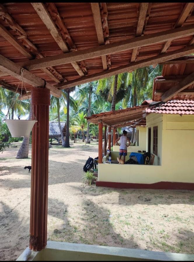 Araliya Villa Kalpitiya Buitenkant foto